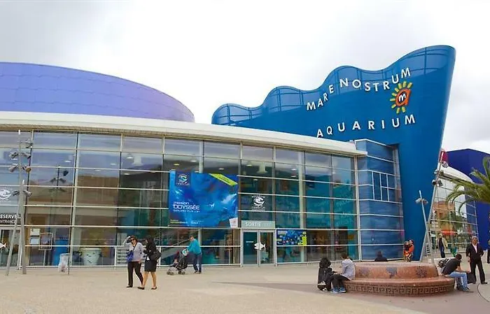 Fasthotel Est Parc Expo 2*